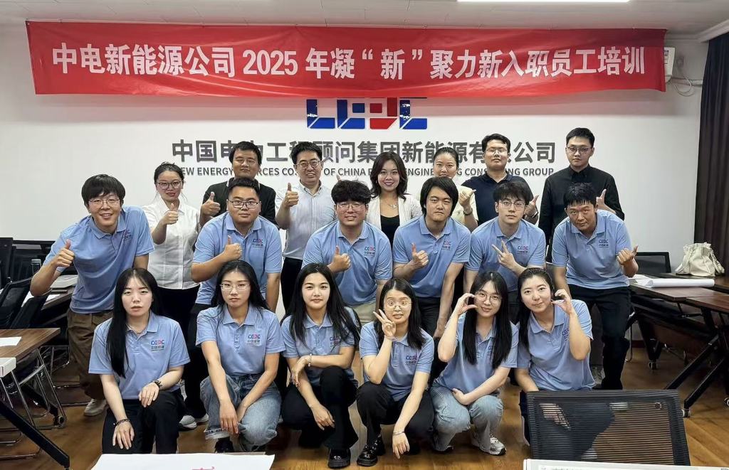 知识竞赛合影.jpg